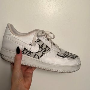 Nike custom made with dior print (bootleg)